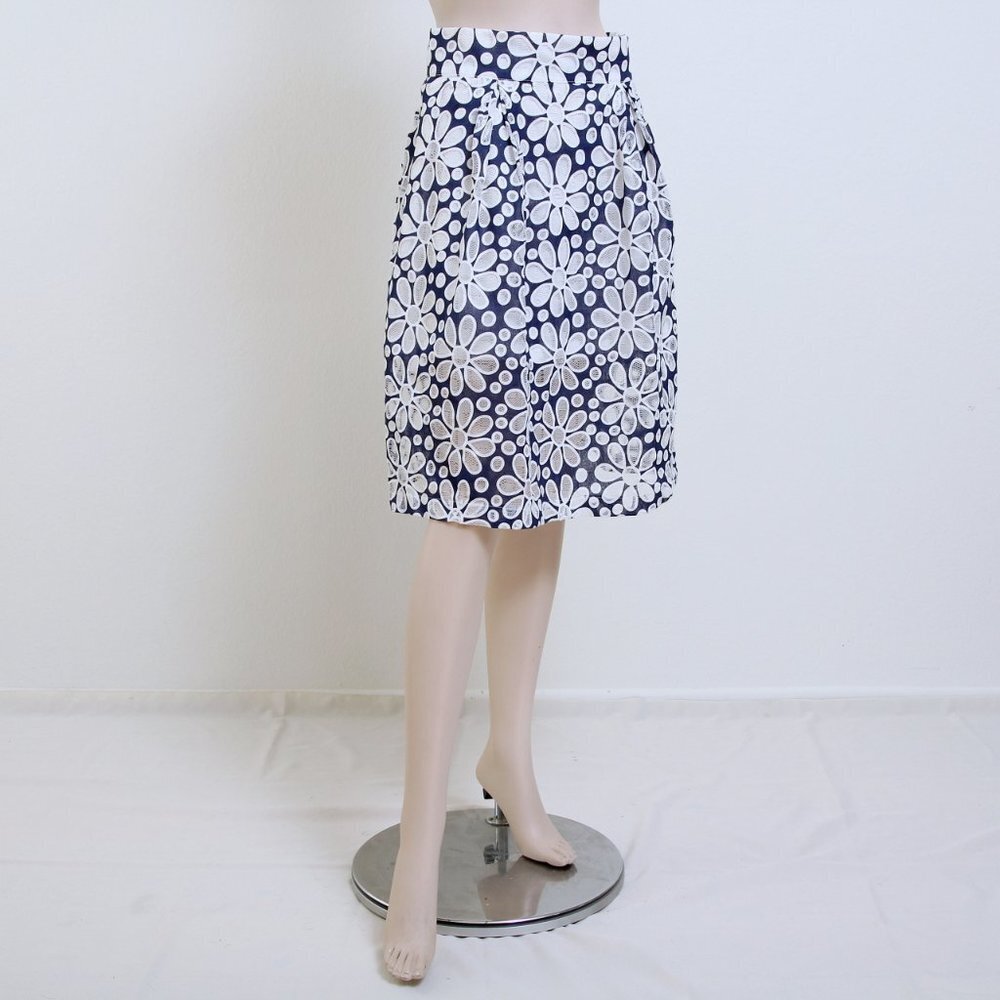 Beulah Floral‎ Lace Skirt